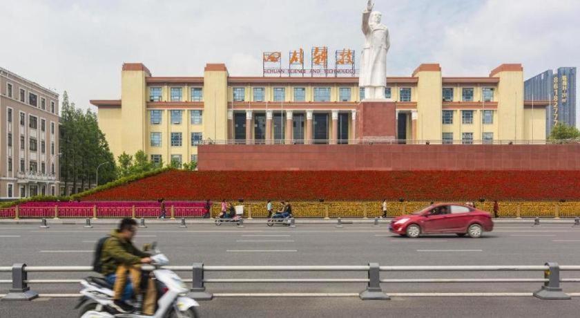Hanting Hotel Chengdu Kuanzhai Alley Exterior photo